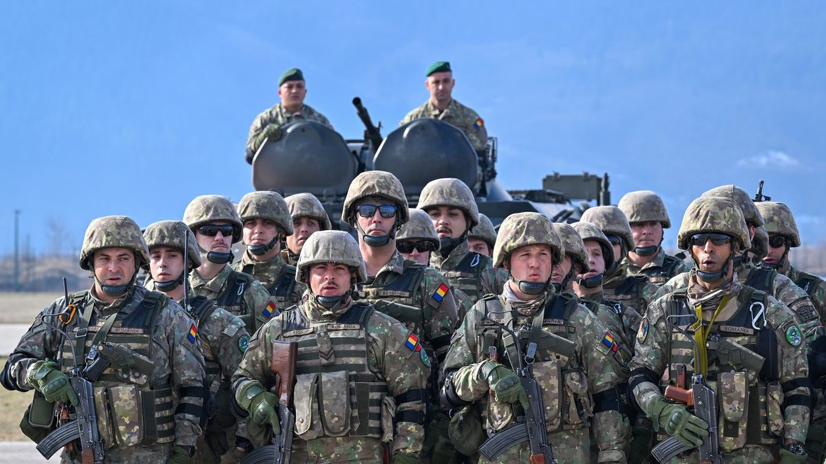 Rumunská armáda v Moldavsku nebo na Ukrajině? Budeme chránit naše občany, plánuje Bukurešť